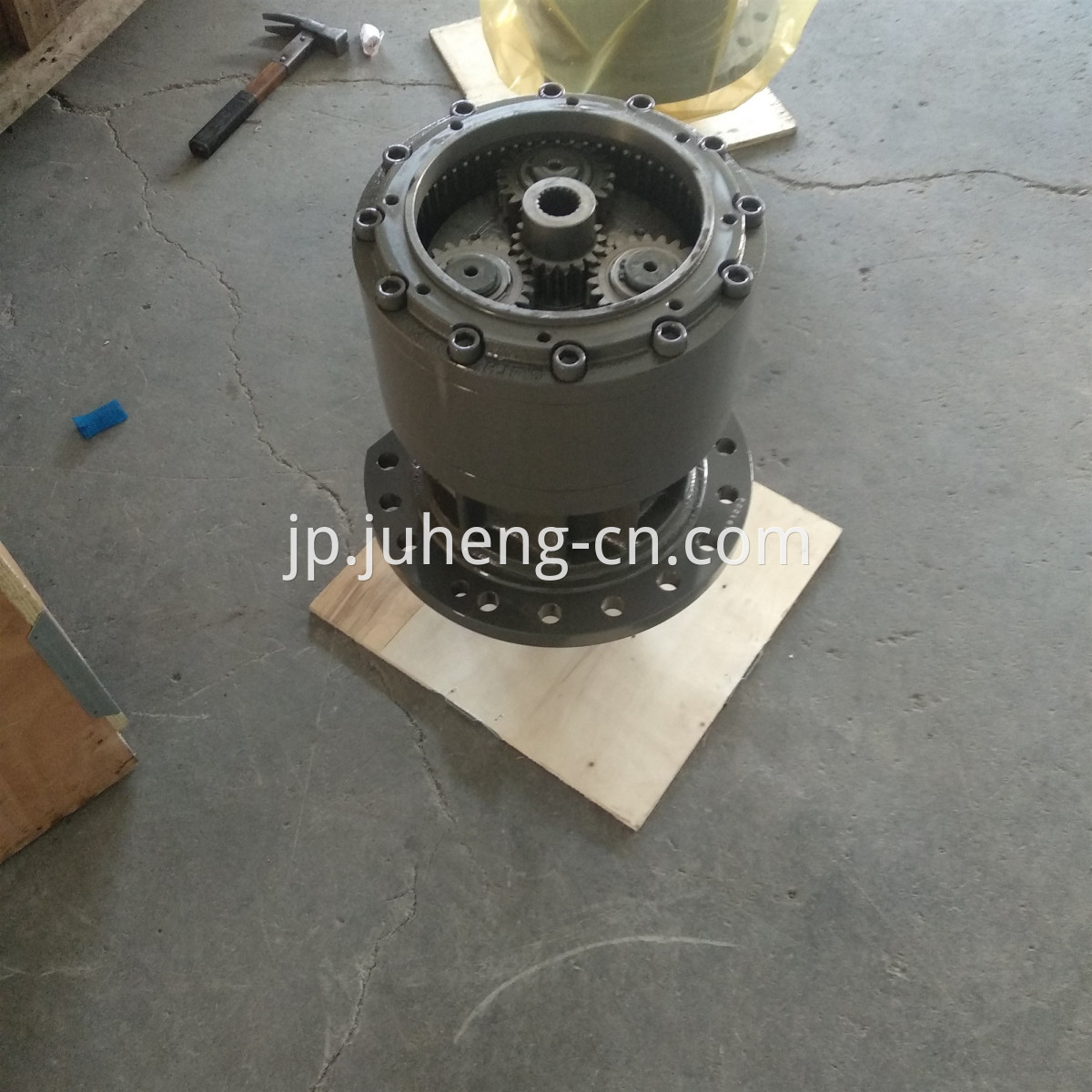 EC460 Swing gearbox